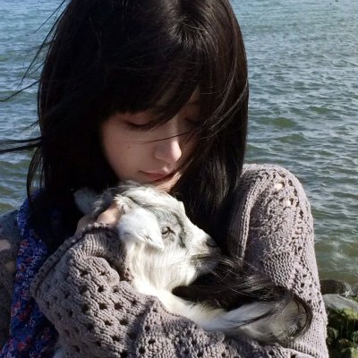 圈内老戏骨又出大瓜：私下抽烟，本人沉默不回应，前后半年